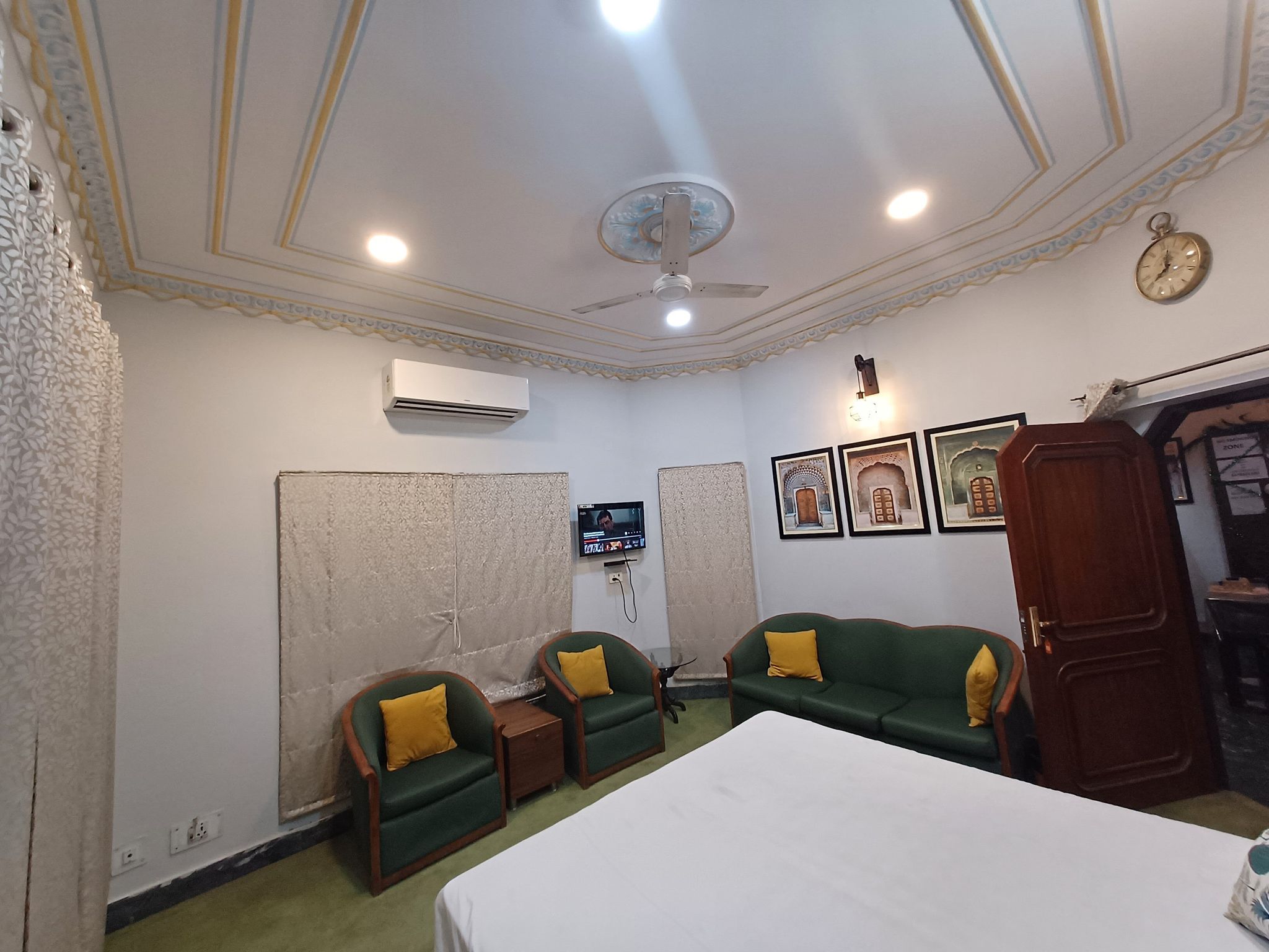 Hotel Natraj Palace