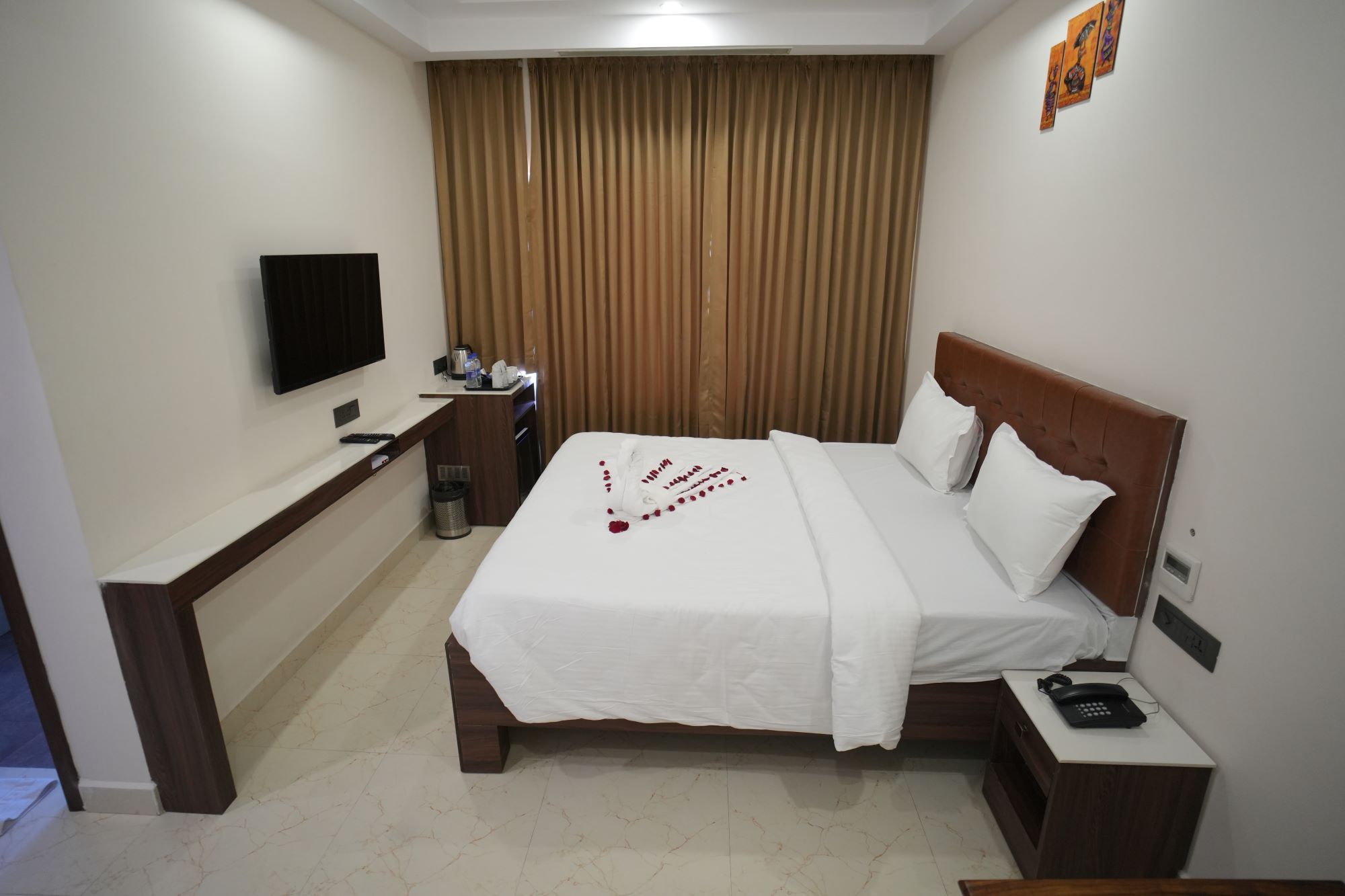 Hotel Seasons  Executive Room 6