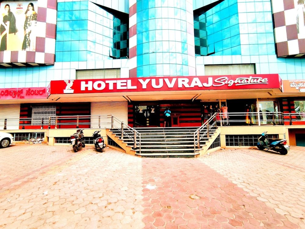 undefined HOTEL YUVRAJ SIGNATURE 8