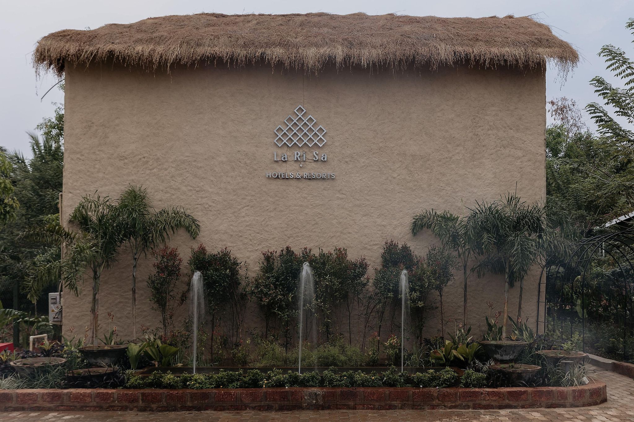 undefined LaRiSa Resort and Spa Ashwem 9