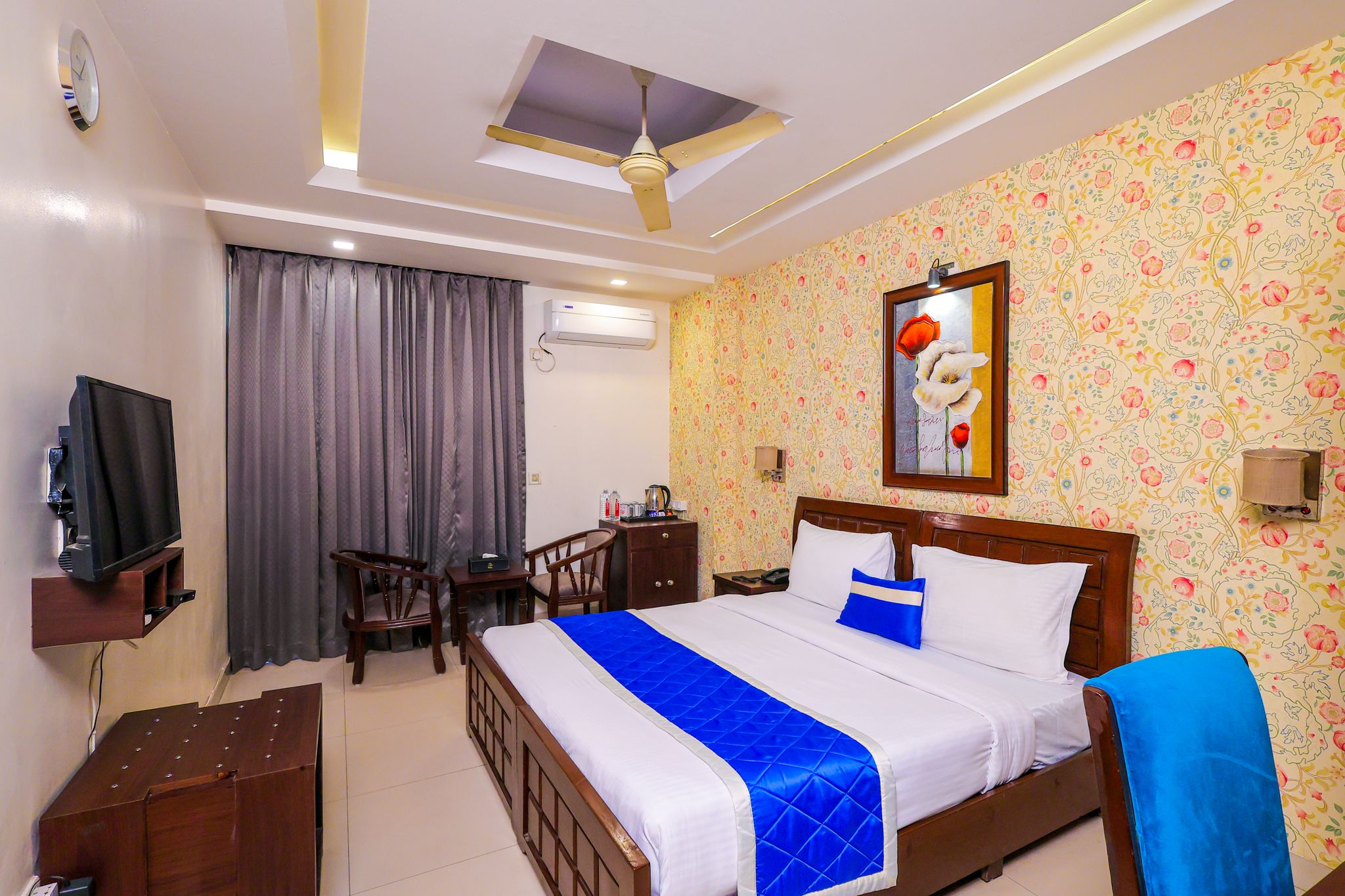 Nikko Blue - The Boutique Hotel Deluxe Room 2