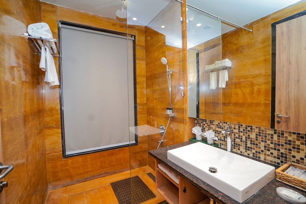 Pushkara Resort and Spa Evoke Room 8