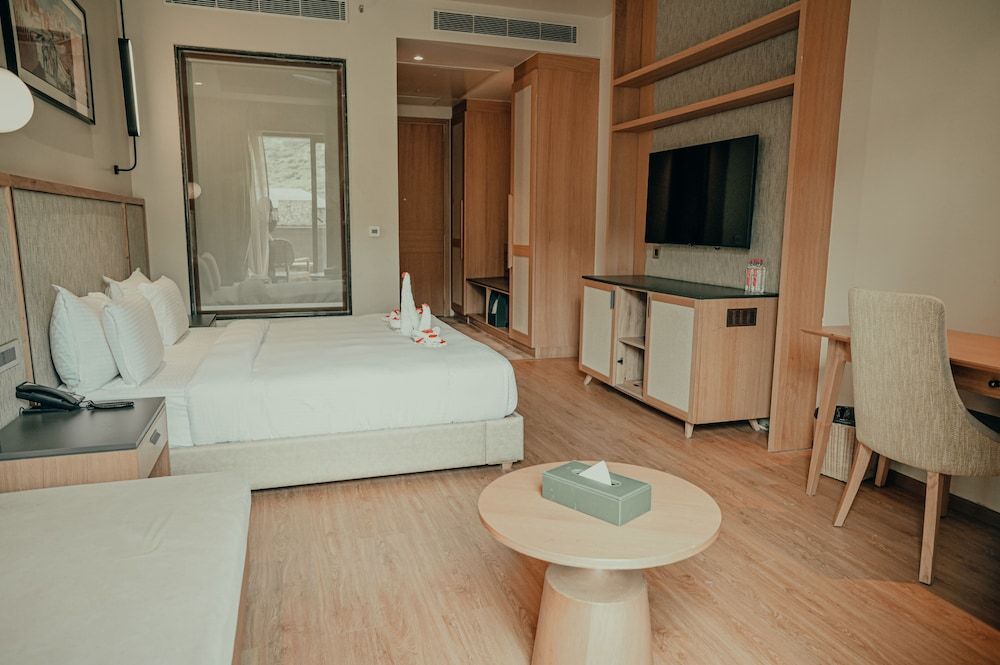Pushkara Resort and Spa Evoke Room 9