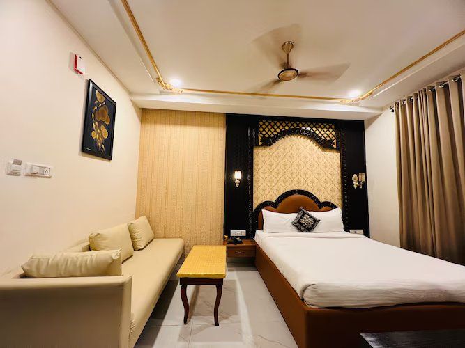 Rajwada Resort Royal Deluxe Room 5