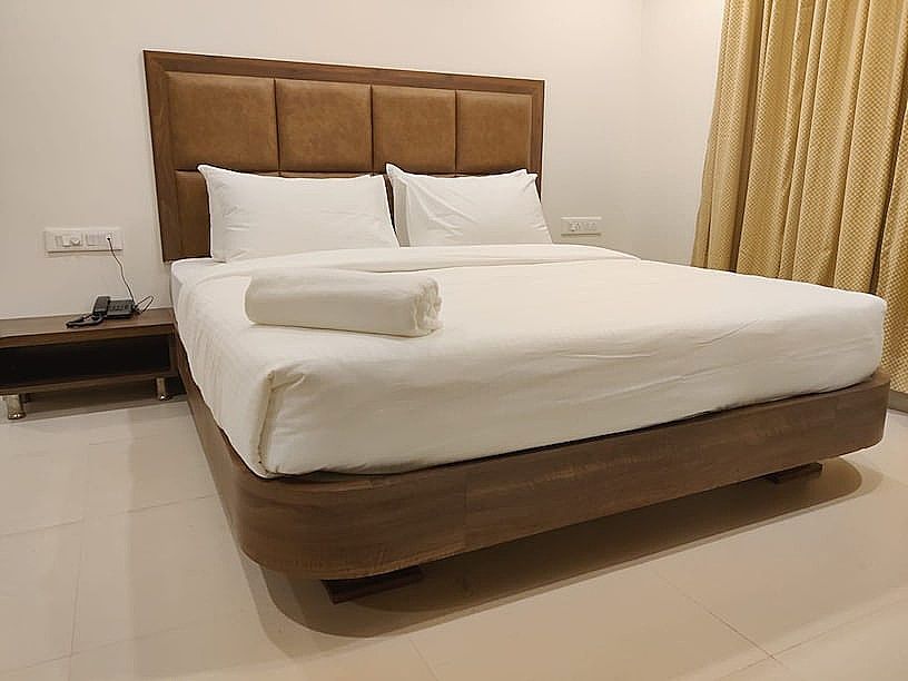 undefined Relax Inn 5