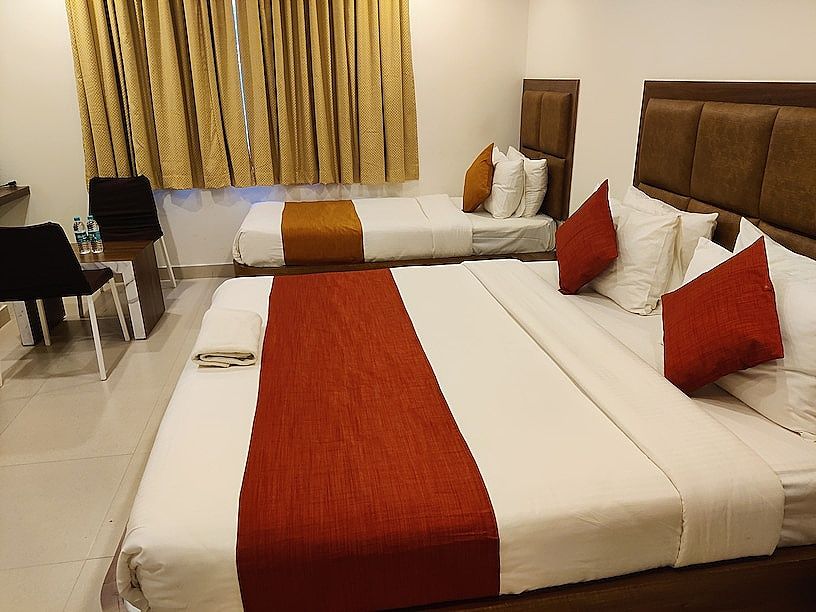 undefined Relax Inn 4