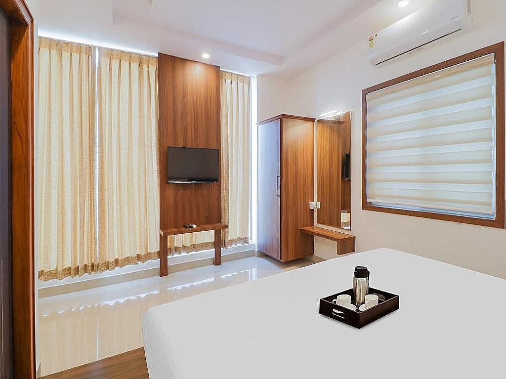 Sepoy Elite Deluxe Double Room 3