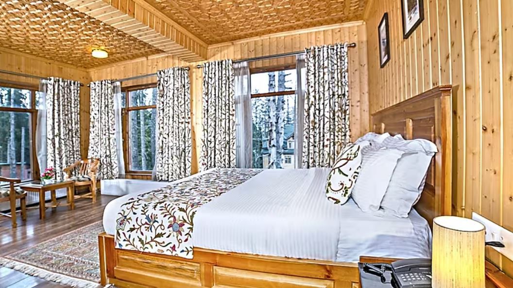 Premier Room