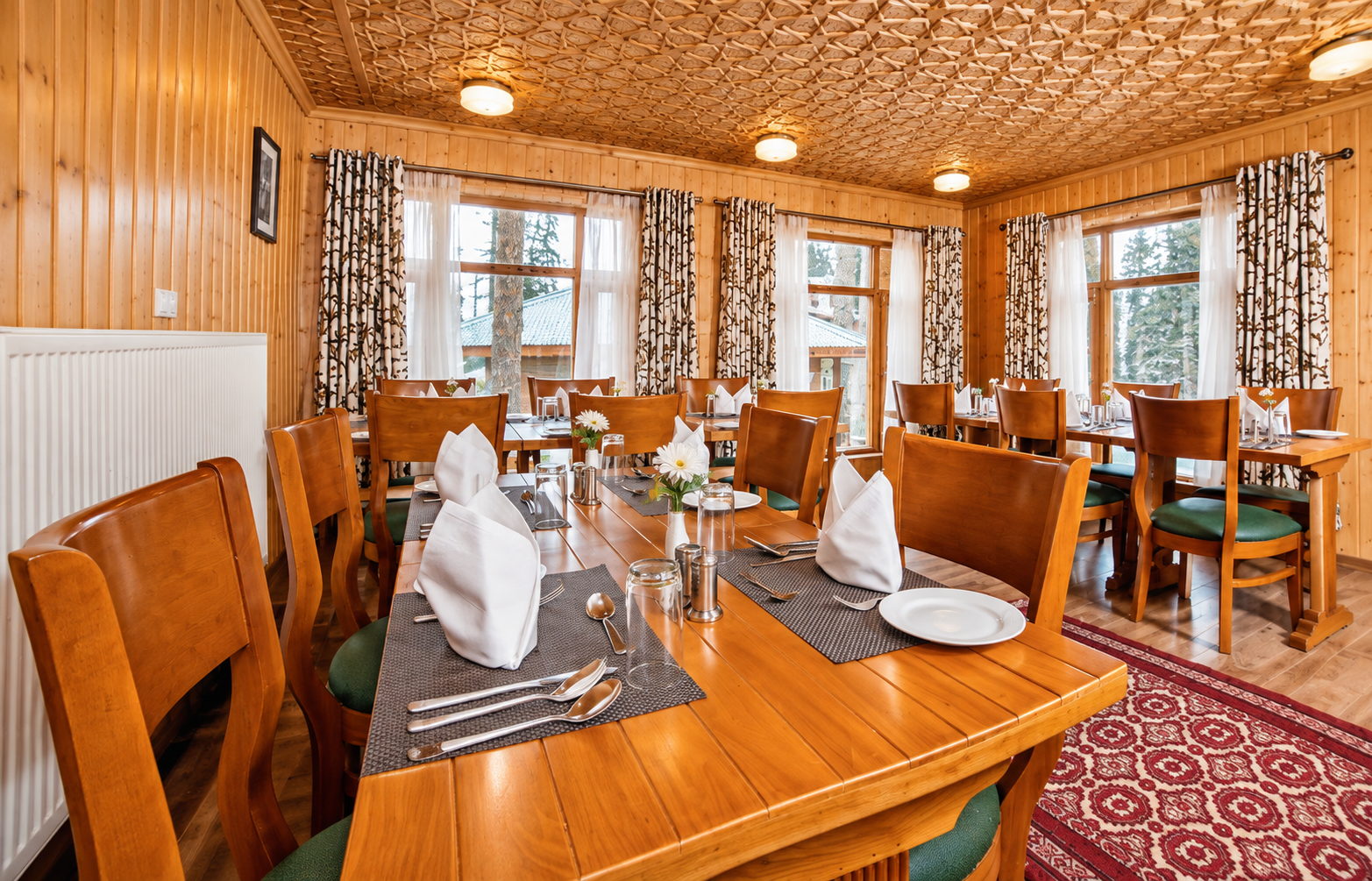 undefined Shaw Inn By Stay Pattern 3