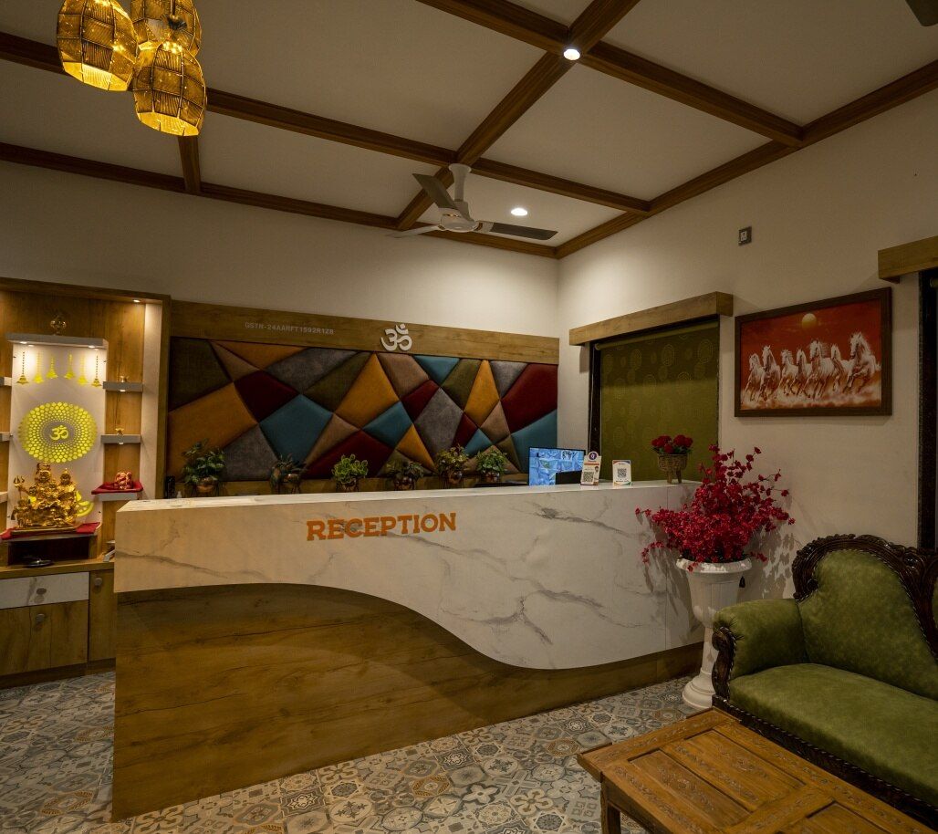 undefined The Comfort Gir Resort 3