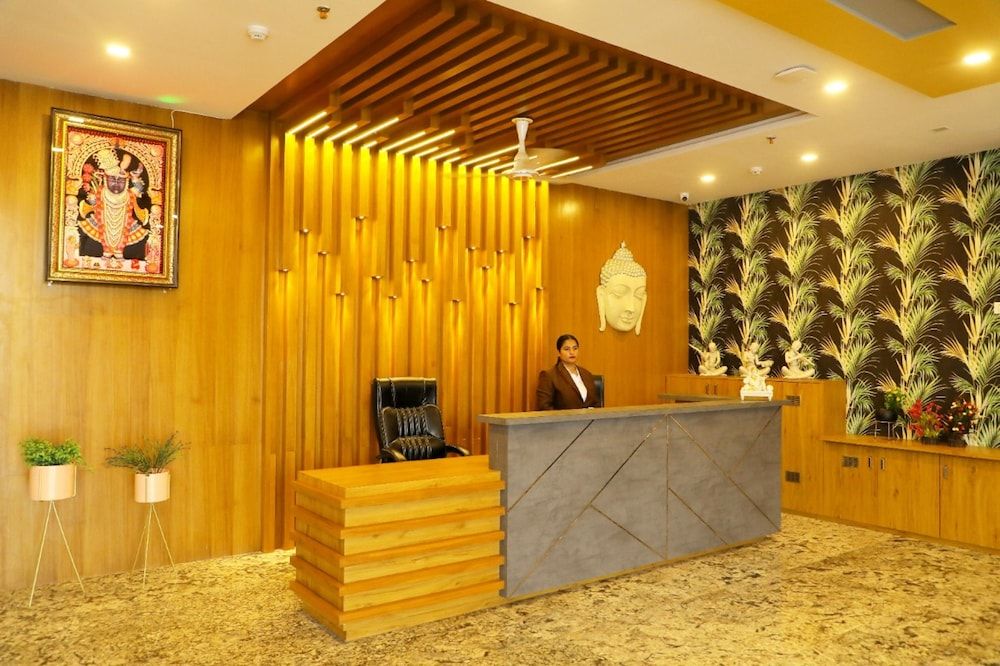 undefined The Sky Imperial - Shahi Hotels & Resort 3