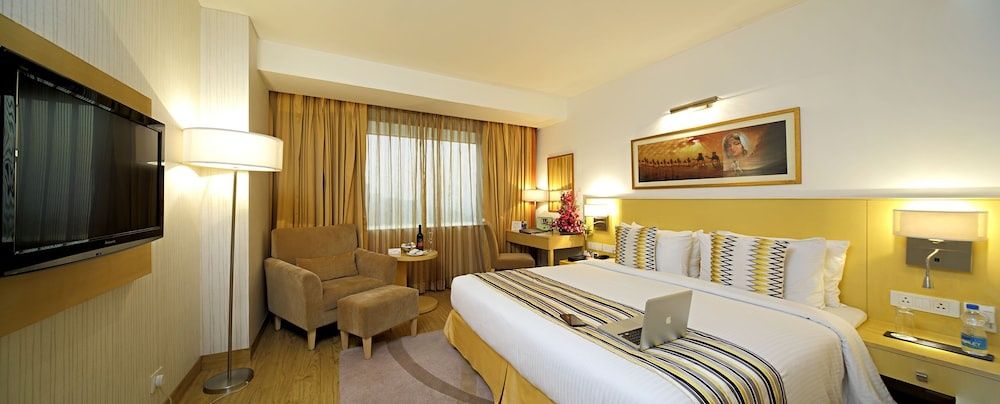 Zone Connect Saket Delhi Connect Room 5