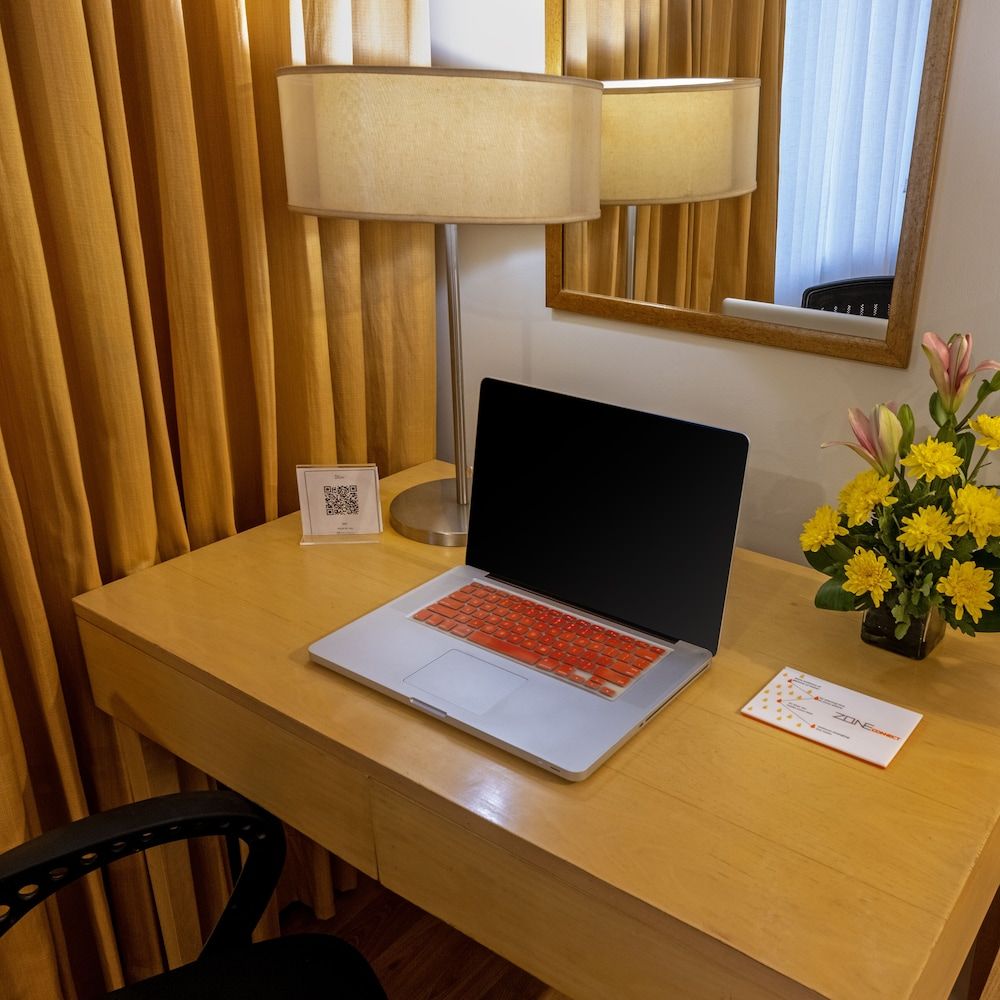 Zone Connect Saket Delhi Connect Room 60