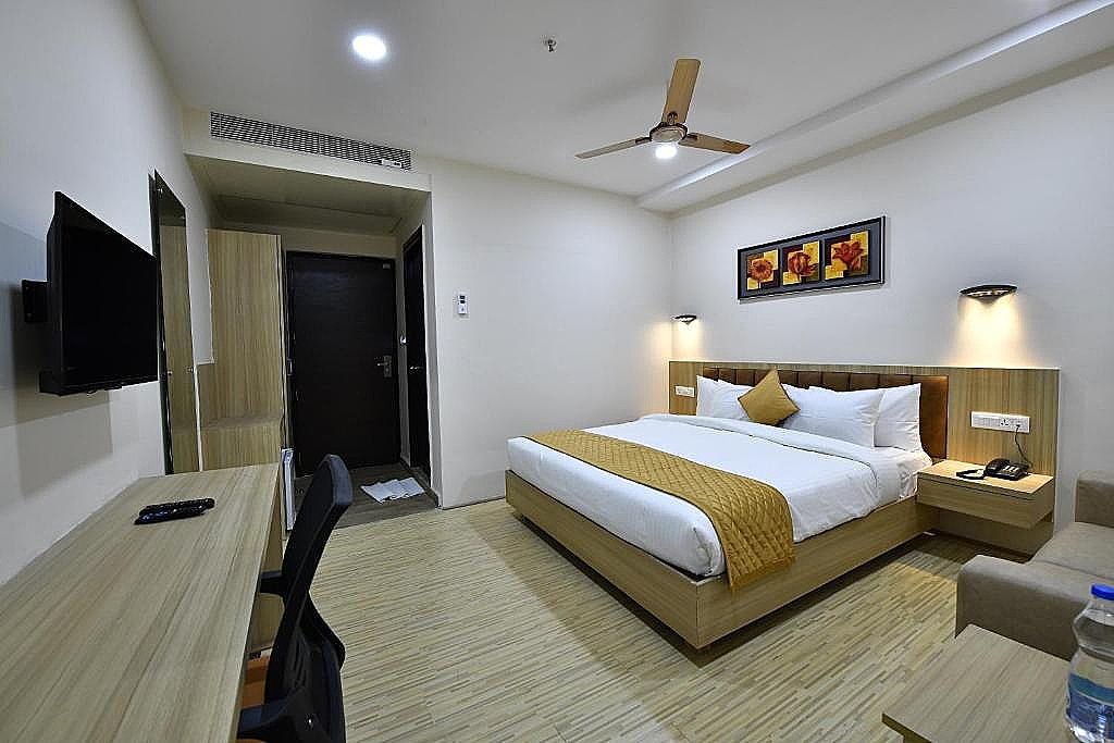 Park Niveda - Vijayawada Deluxe Room 2