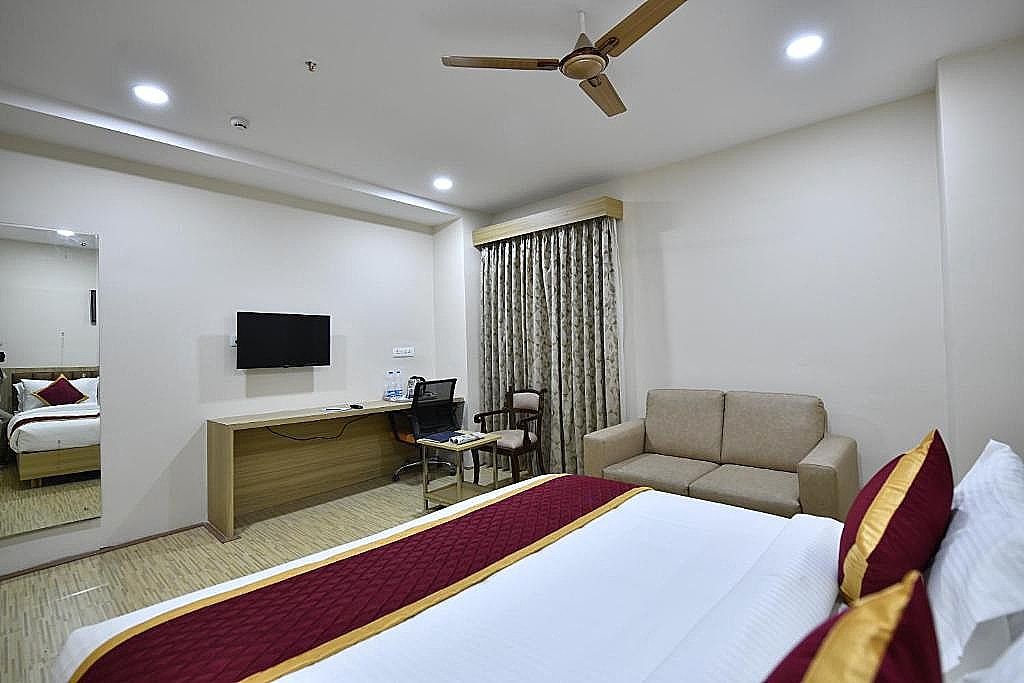Park Niveda - Vijayawada Deluxe Room 5