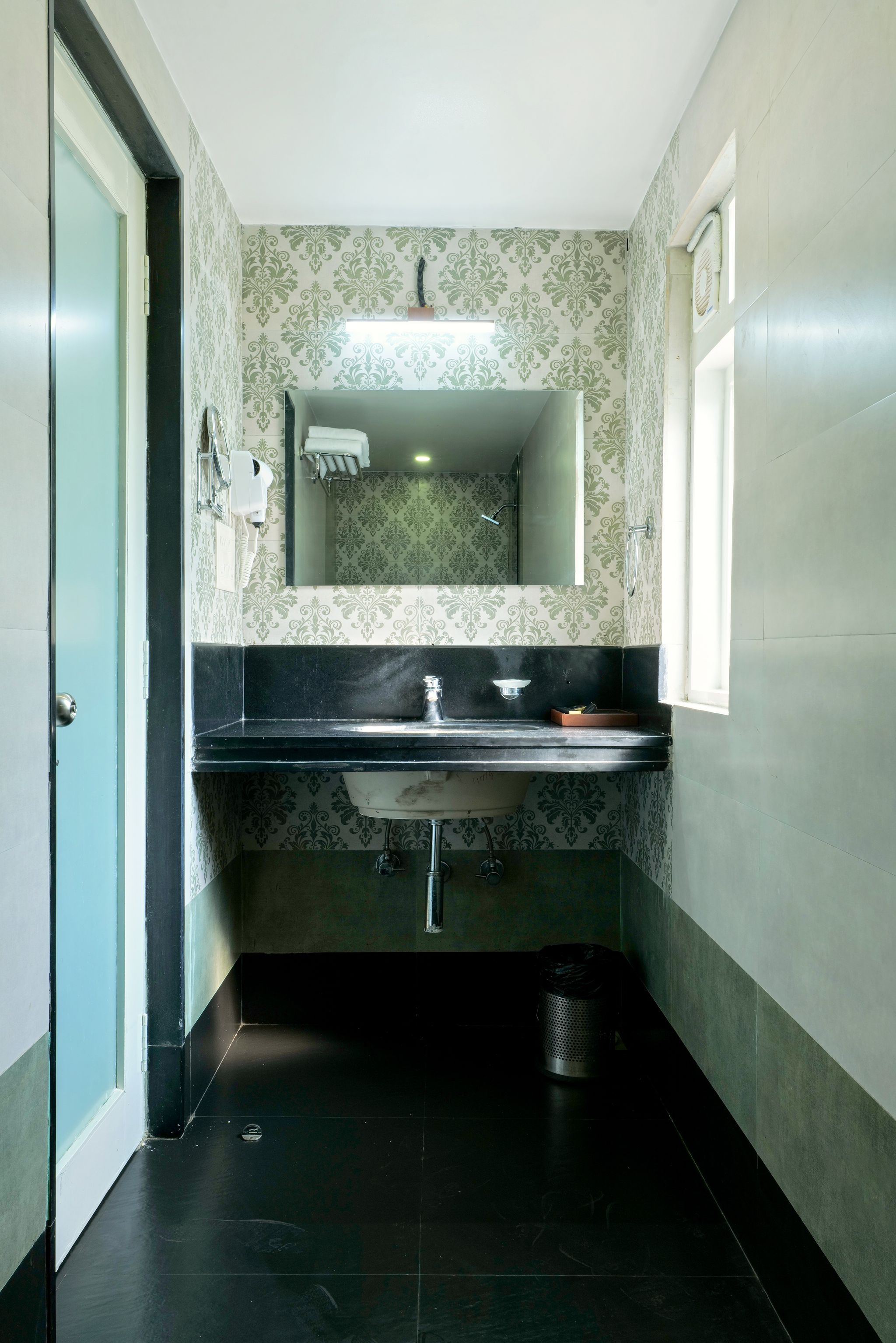 Gold Beach Villa Semi Deluxe 5