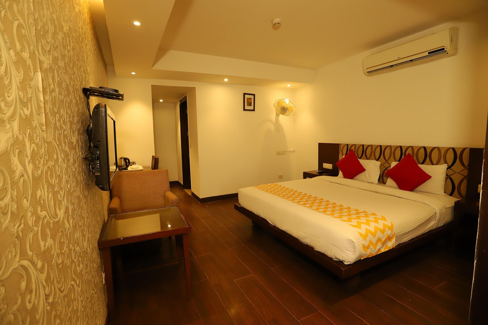 undefined Arch Plaza - Near Yashobhoohmi 5