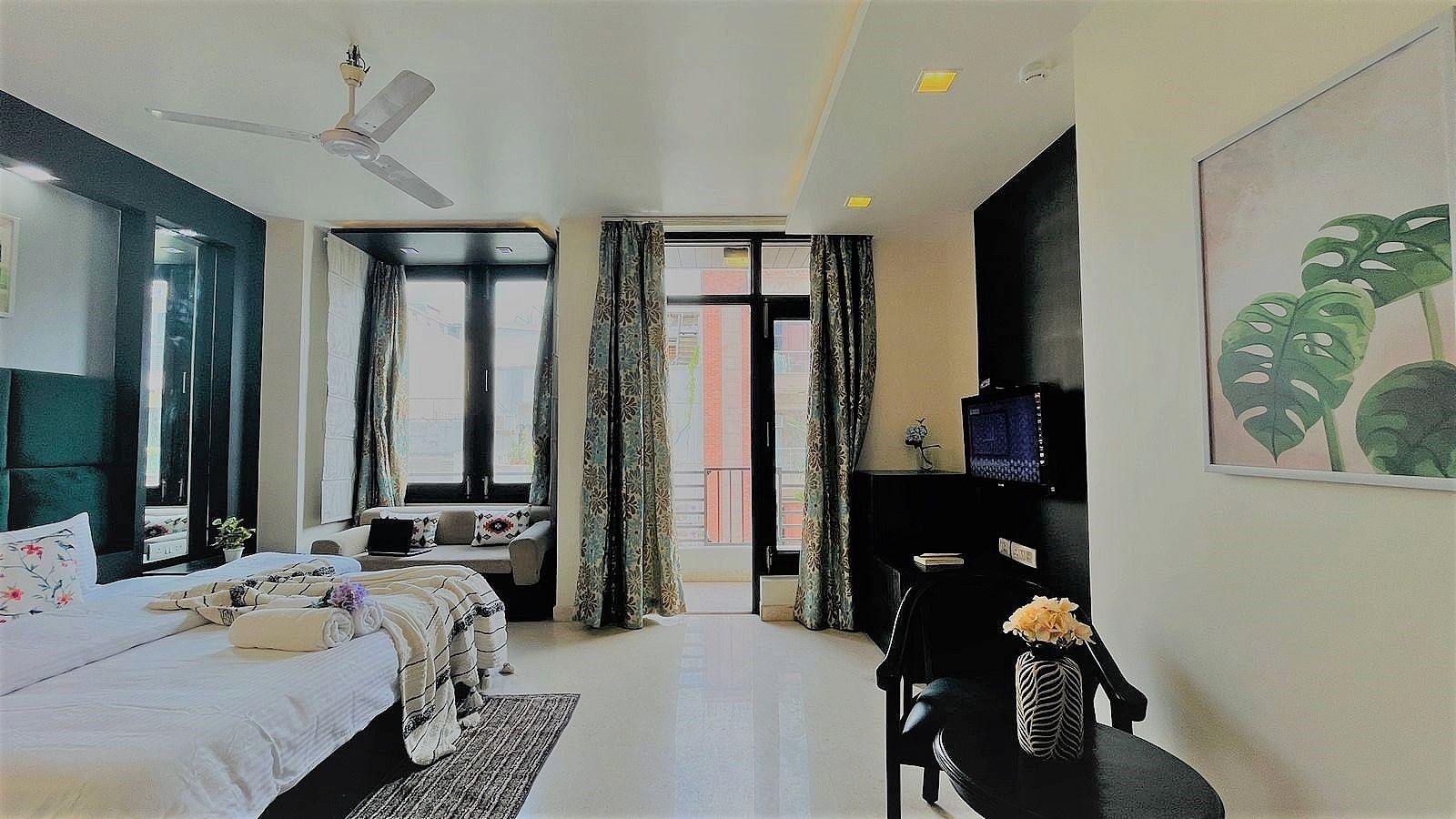 BluO Studio - M Block Mkt, Lift, Balcony, Parking Studio Apartment 8