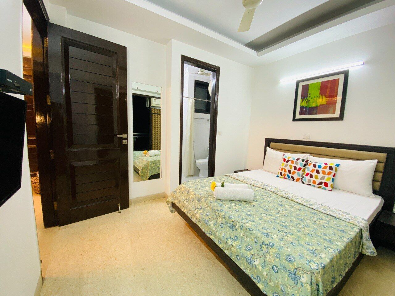 undefined BluO 1BHK Select Citywalk MAX Saket, Balcony Lift 10