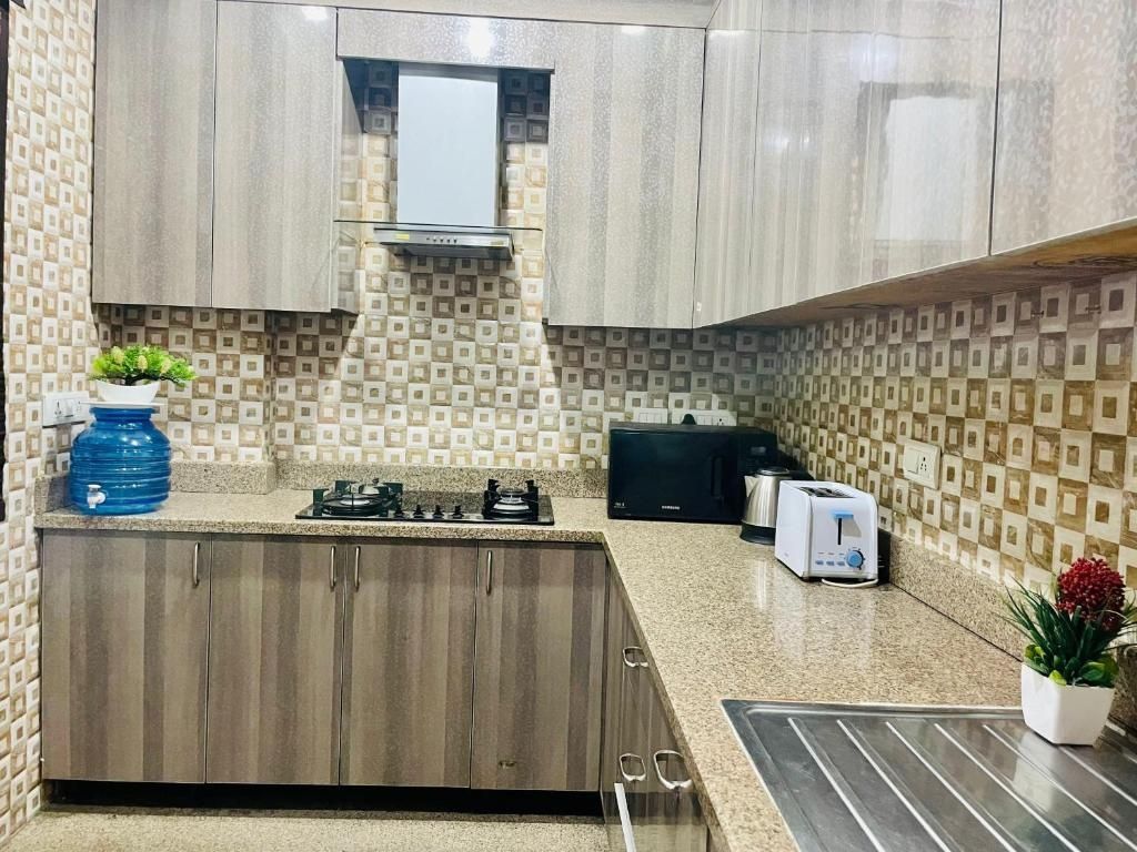 undefined BluO 1BHK Select Citywalk MAX Saket, Balcony Lift 7