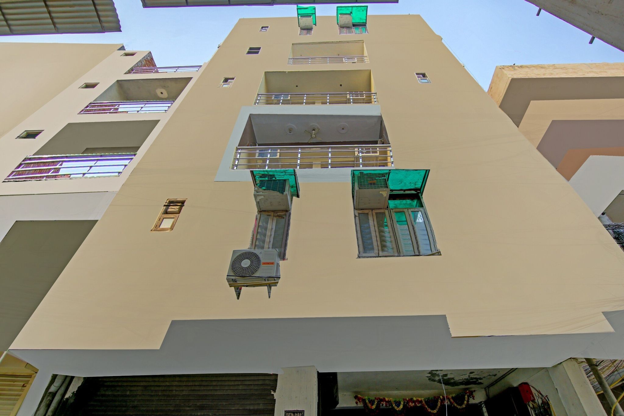 undefined Lisa Homes 7