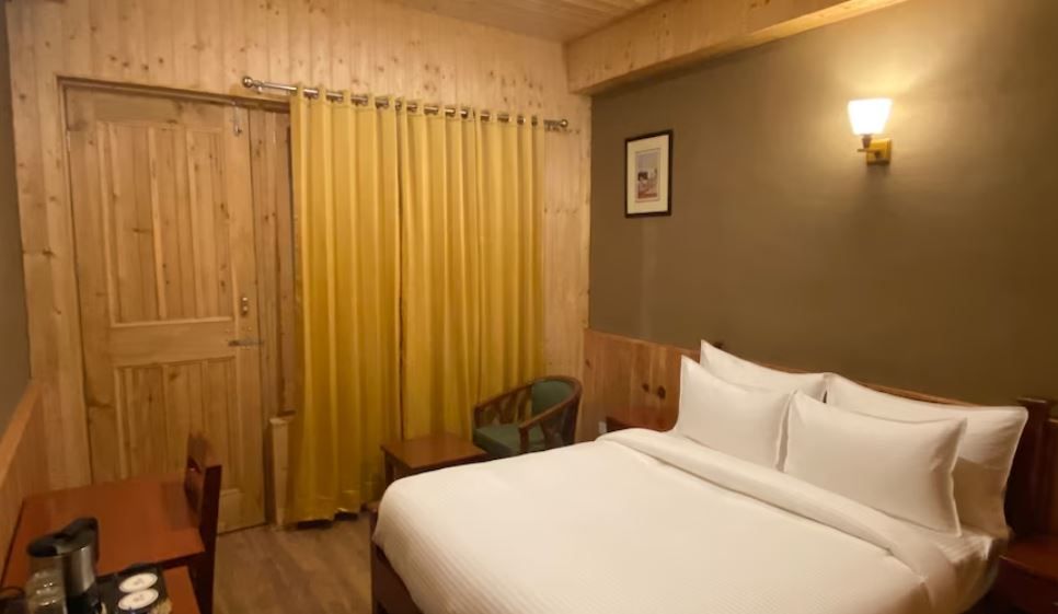 ShivAdya Tirthan - Tirthan Valley Luxury Room