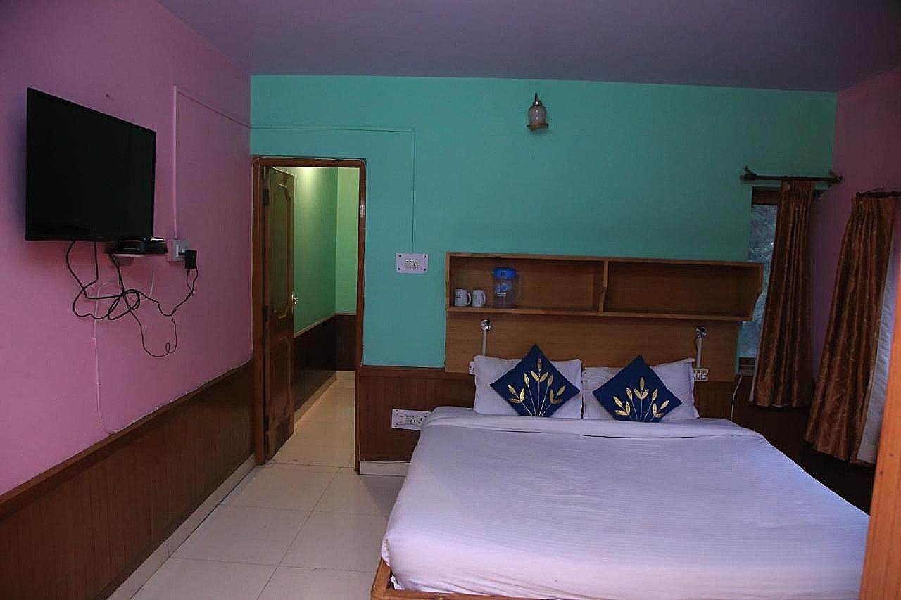 Hotel Pinewood Cottages Shimla