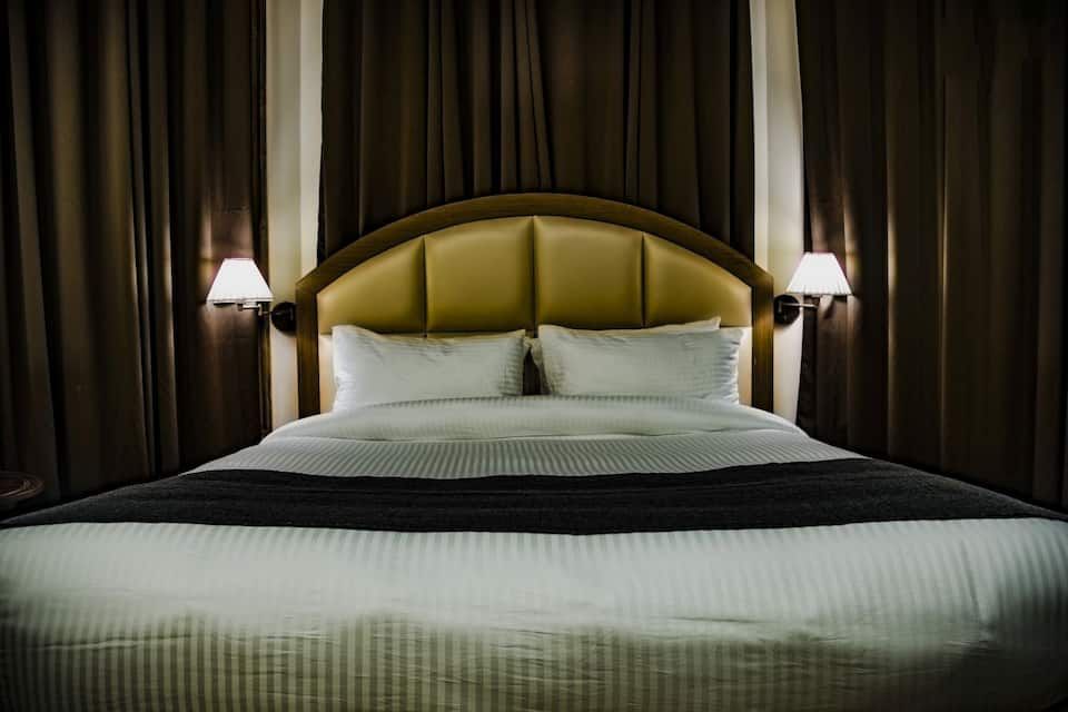 De Exotica Crest Resort And Spa Premium Attic Room 7