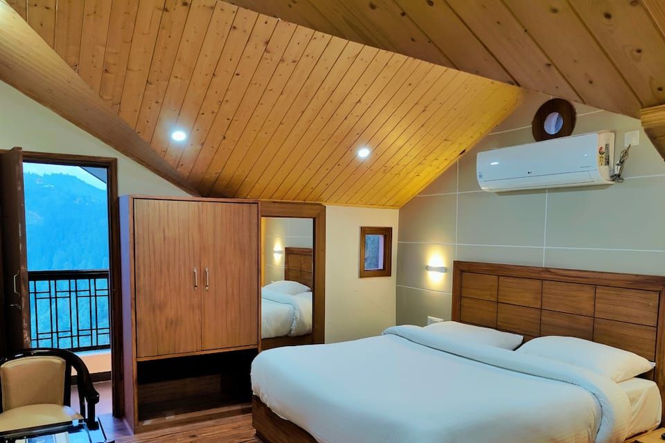 De Exotica Crest Resort And Spa Premium Attic Room