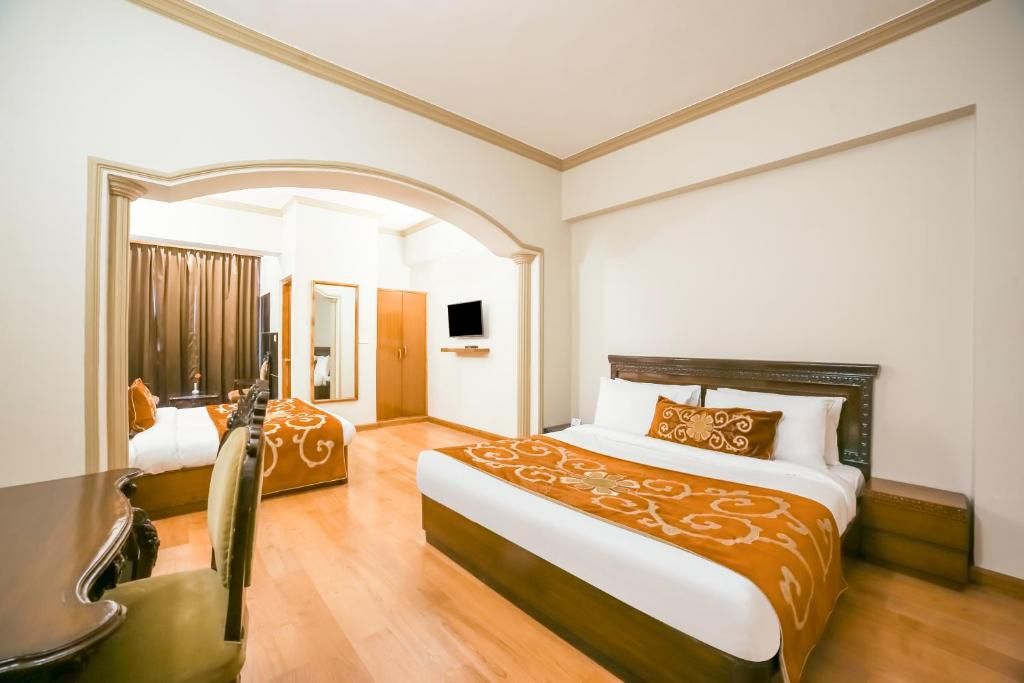 undefined Summit Naldehra Grand Resort & Spa 8