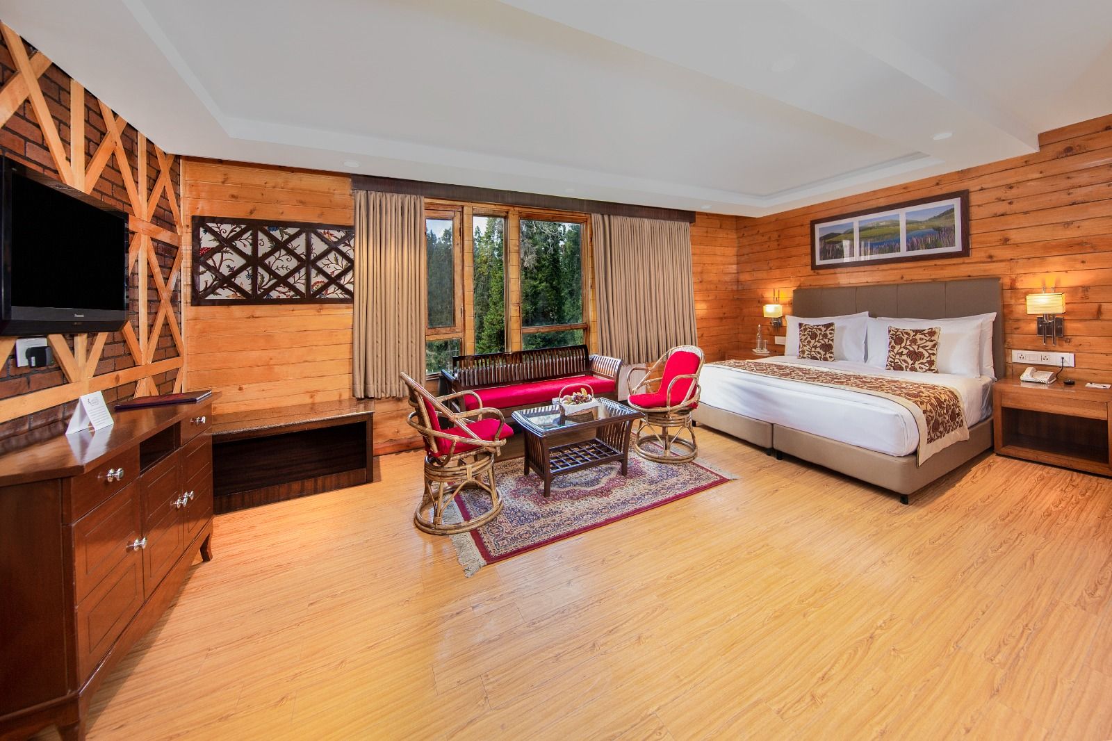Deluxe Suite Room