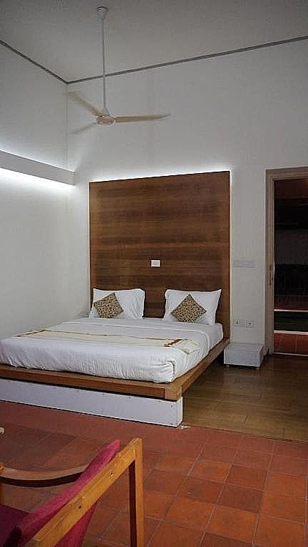 Nexstay Colony Artotel Deluxe Room 4