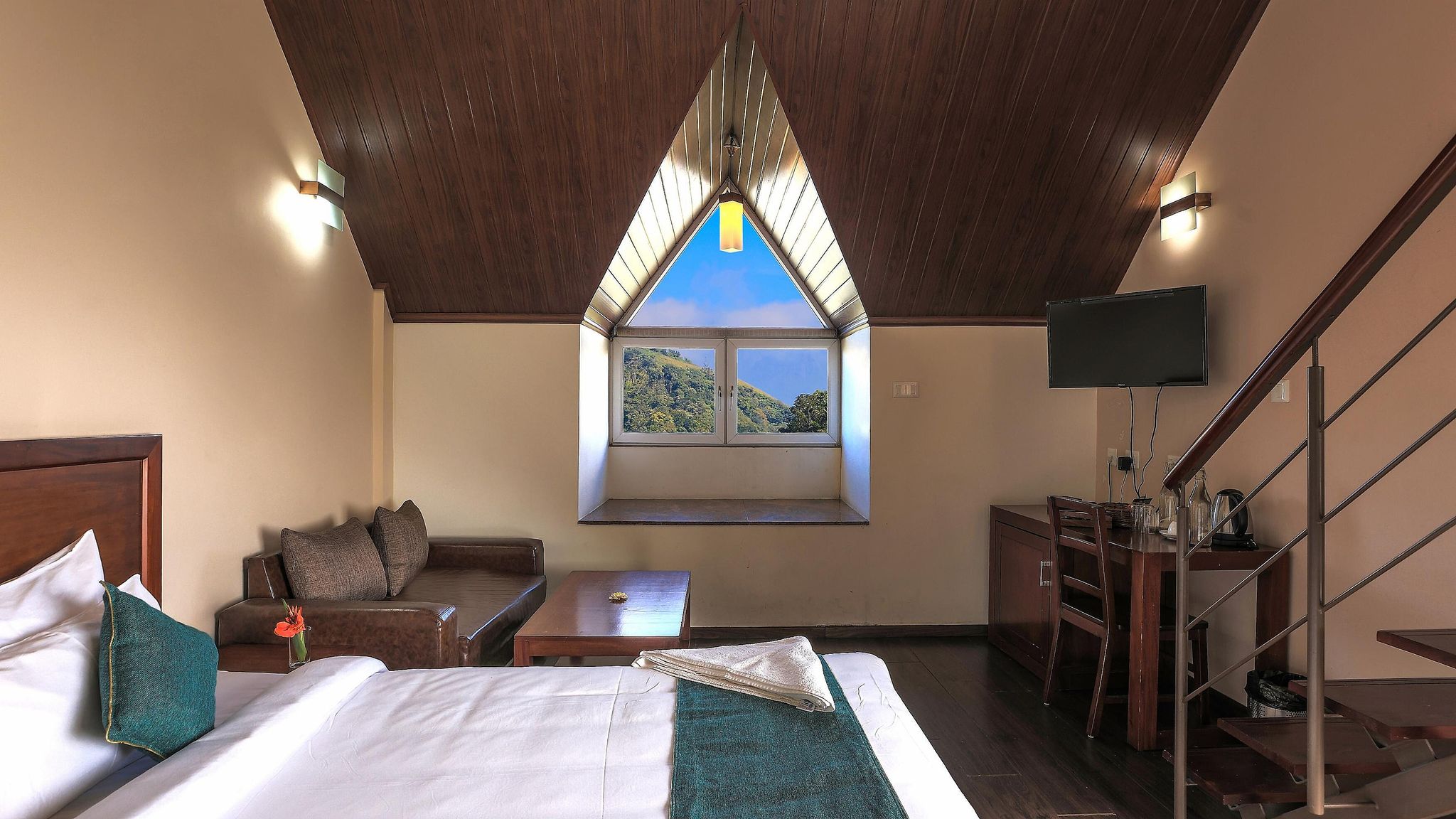 Crown Suite