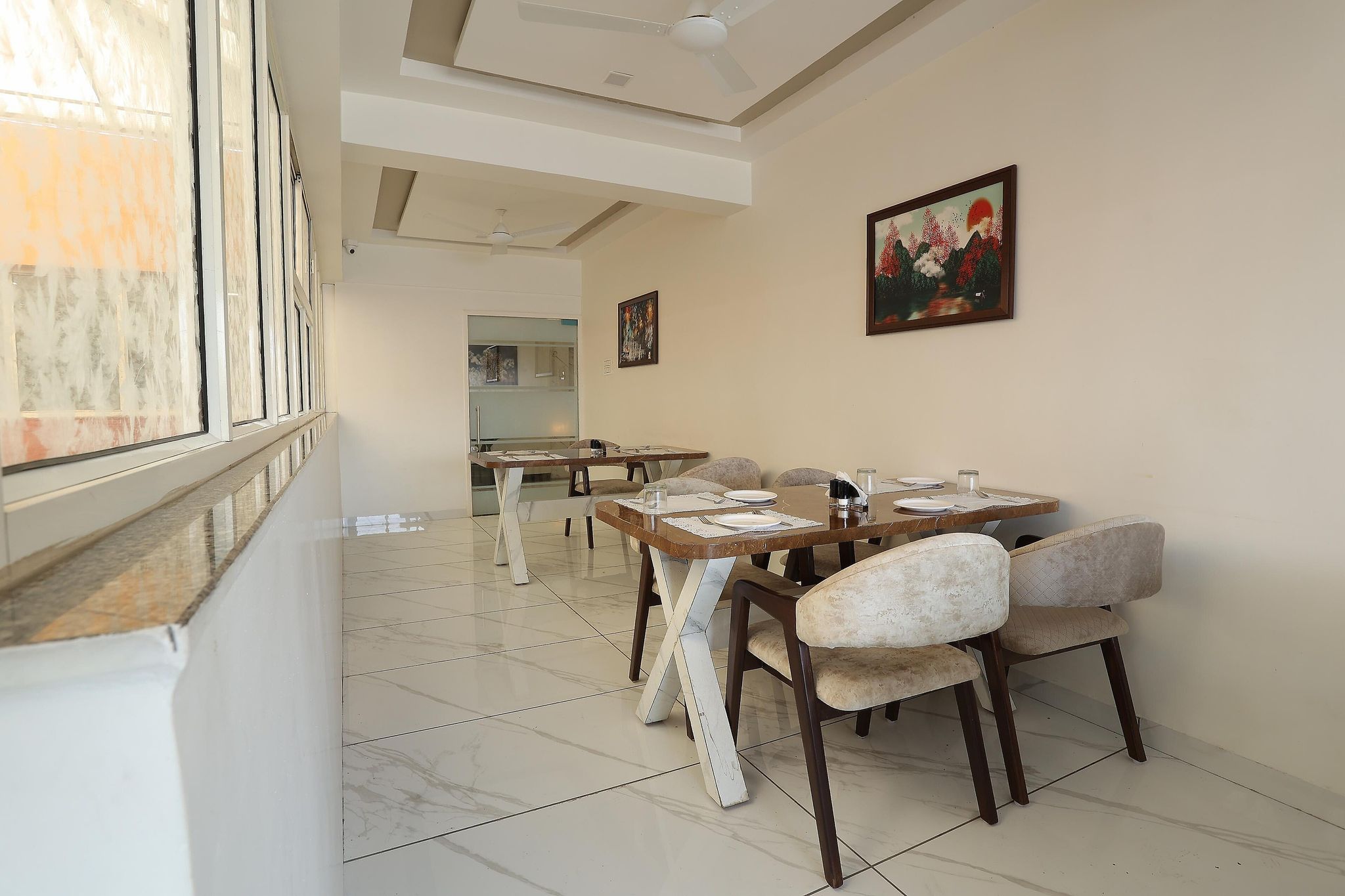 Food & Dining