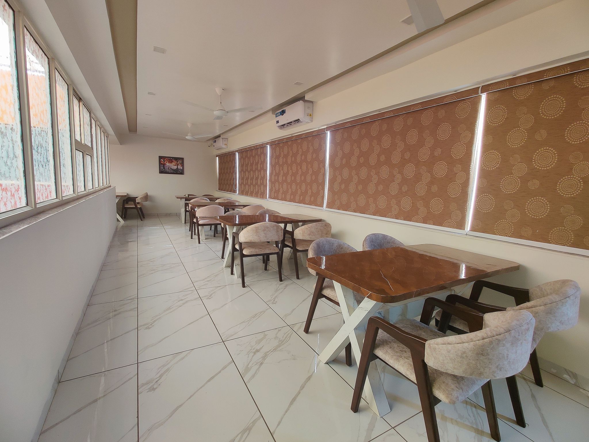 Food & Dining