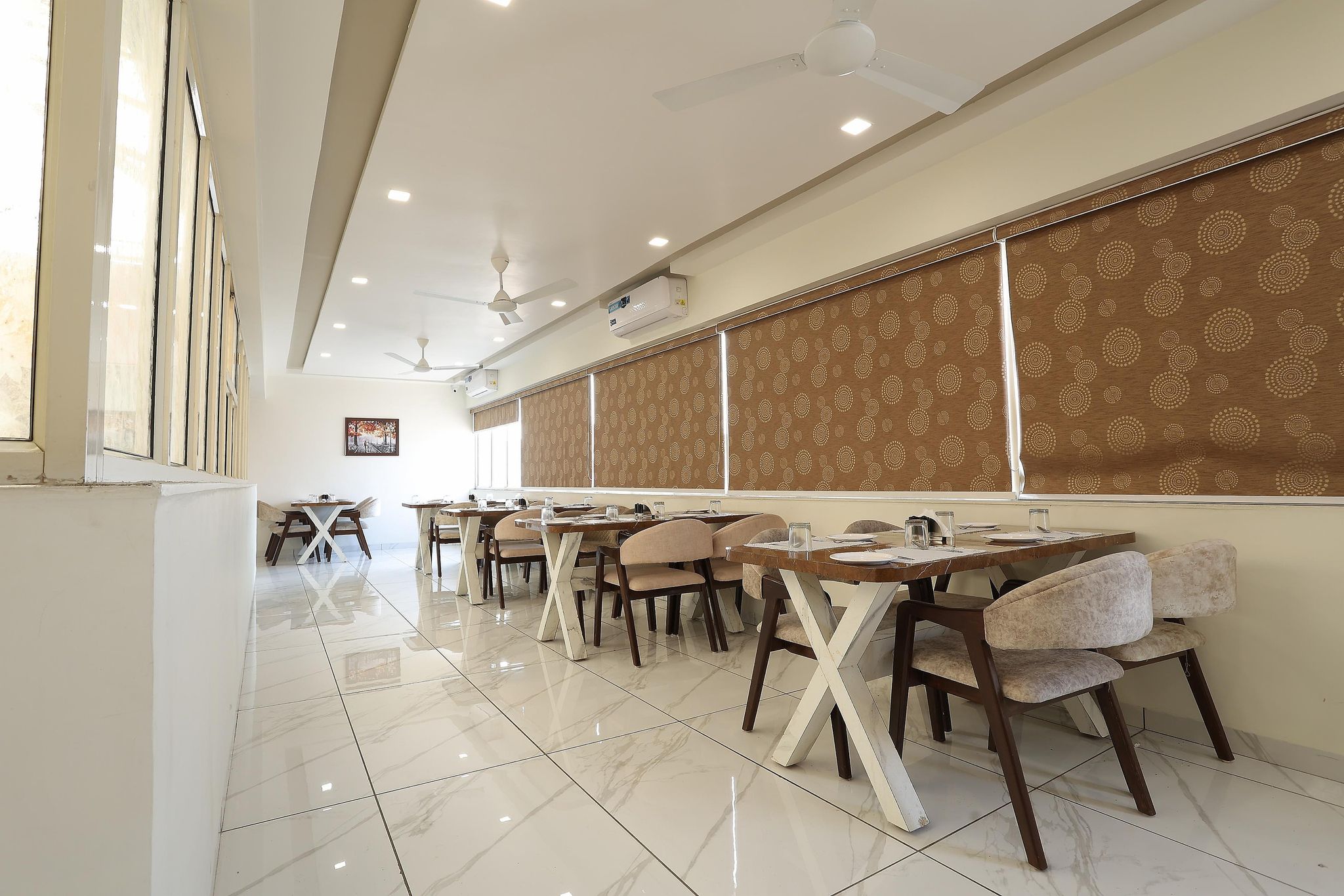 Food & Dining