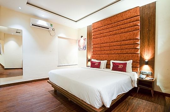 undefined STAY ZO , Scheme 114 Vijaynagar 9