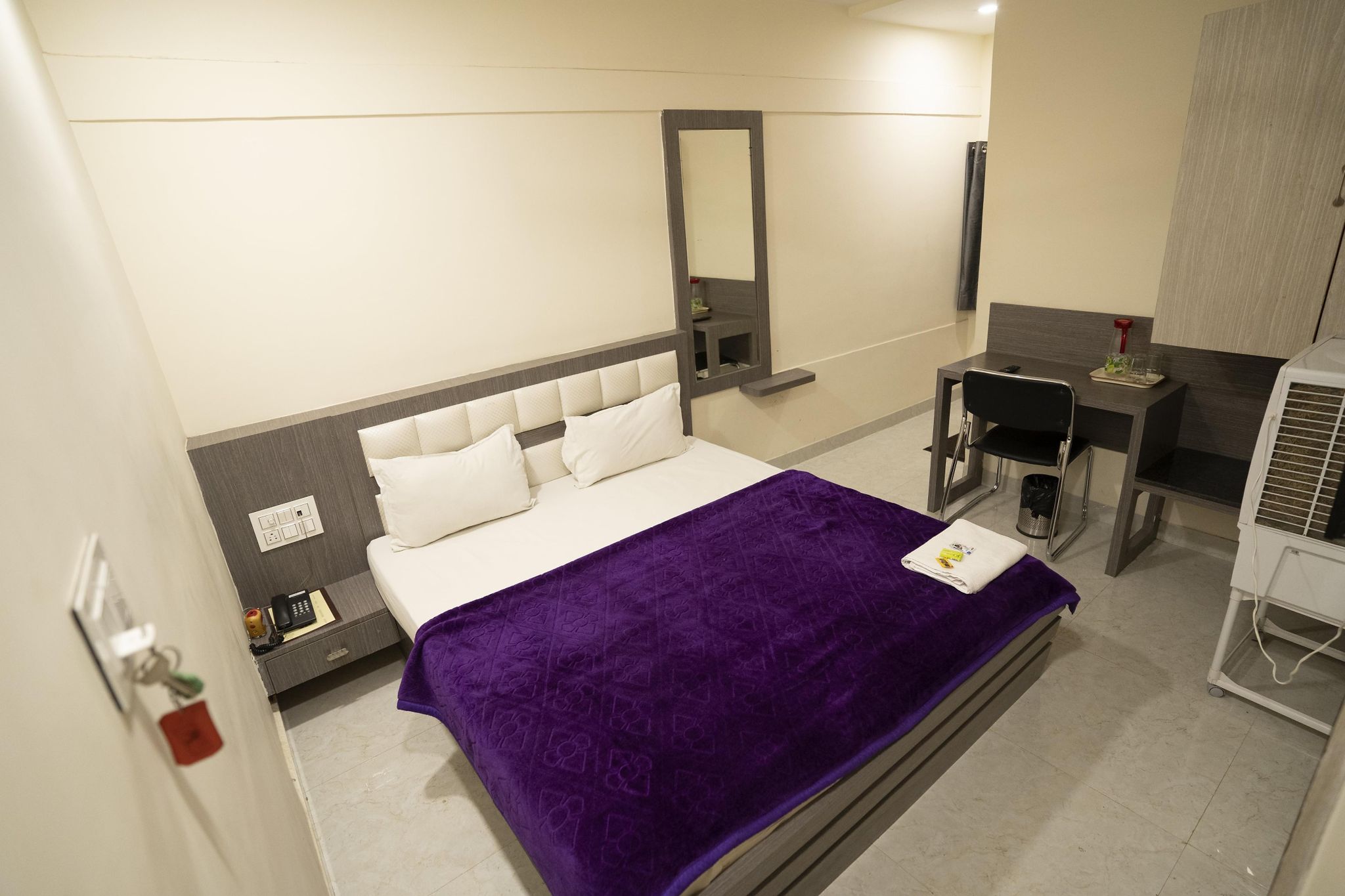 Hotel Anmol Era Deluxe Non AC Room