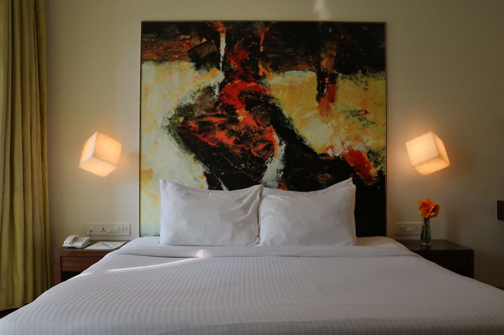 1BHK Promenade Facing Room