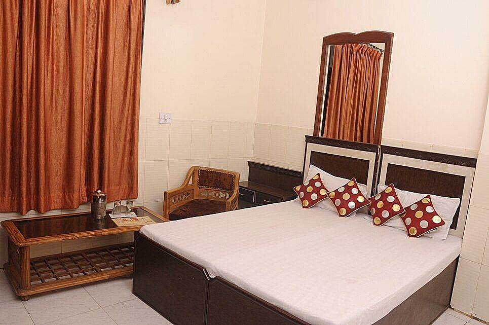 undefined FabHotel Surya Palace 1 4