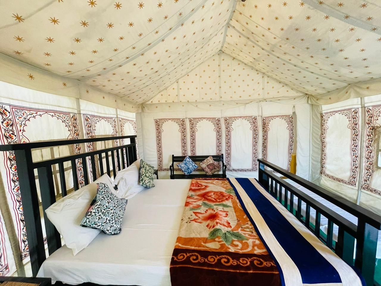  Desert pearl camp & resort Swiss Tent 2