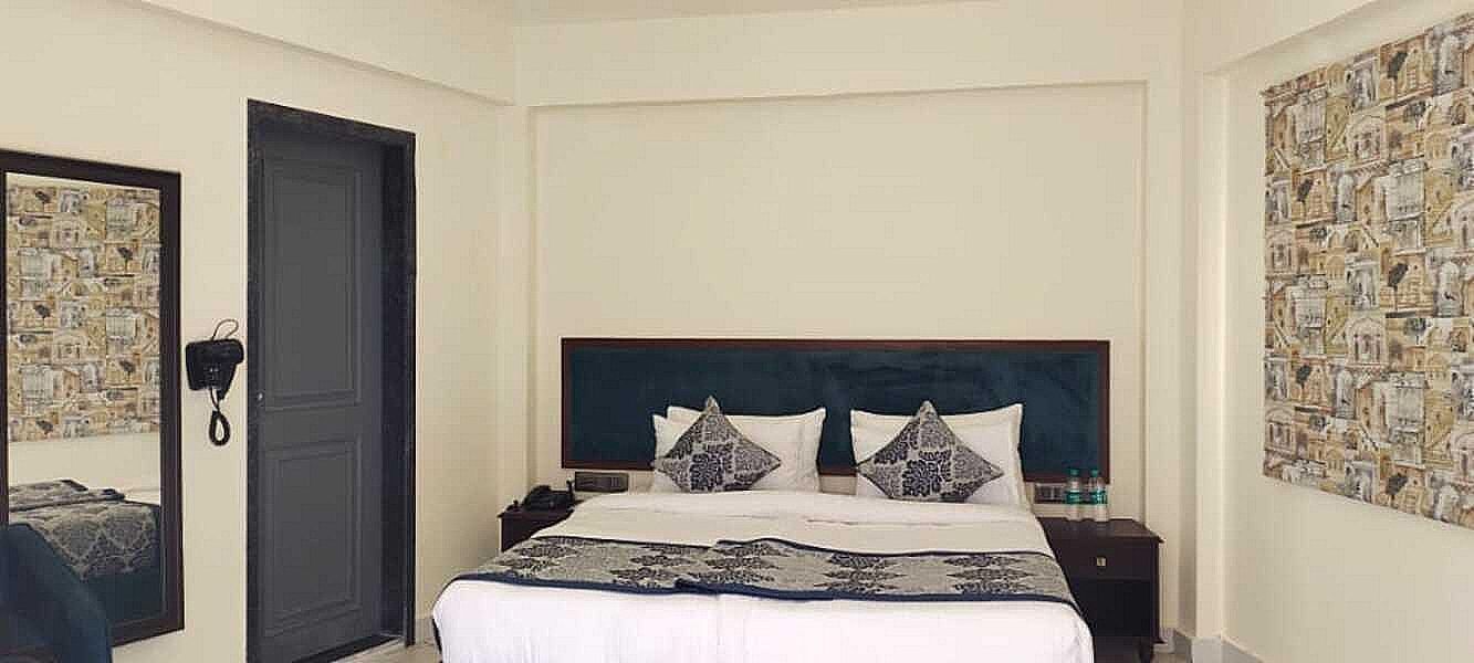 Cottage Room with Private Garden