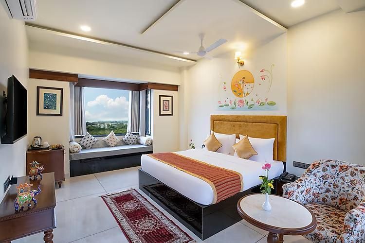 undefined Traavista Aravali Mahal - Luxury Lake View Heritage Resort  5