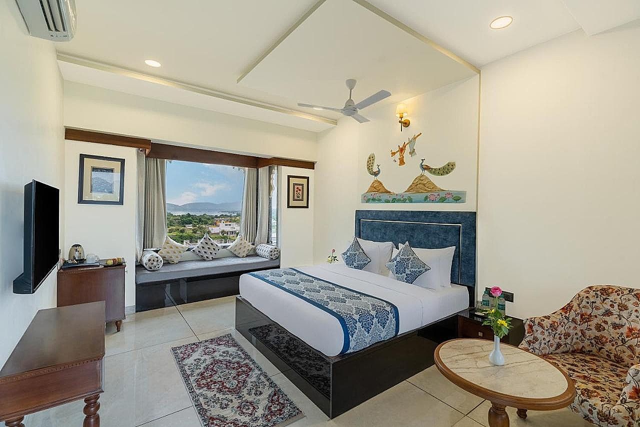 undefined Traavista Aravali Mahal - Luxury Lake View Heritage Resort  9