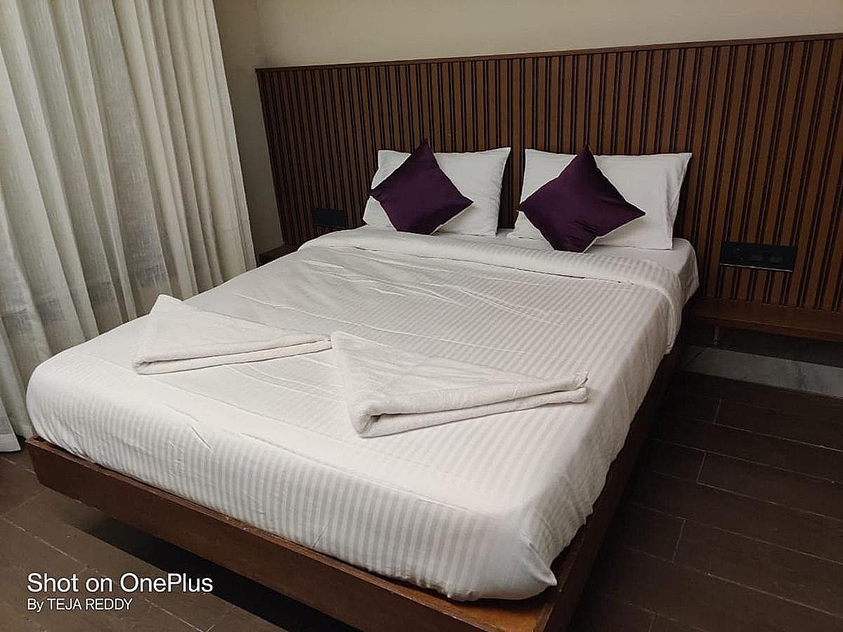 Hotel V Hitech City Standard Room