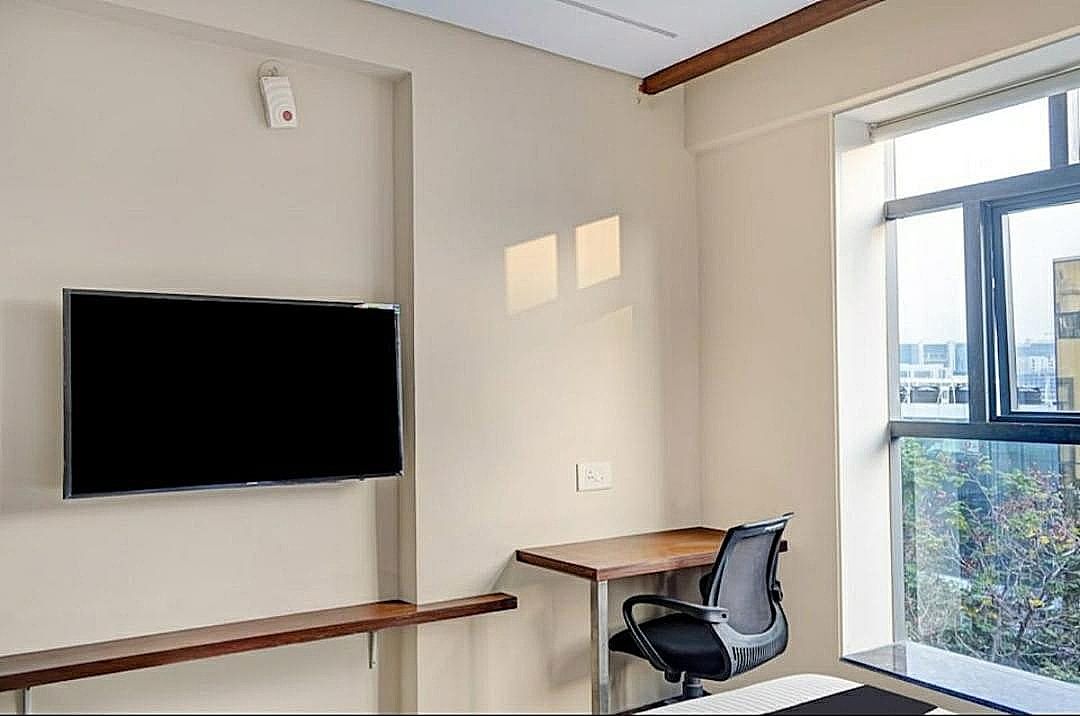 Hotel V Hitech City Standard Room 4