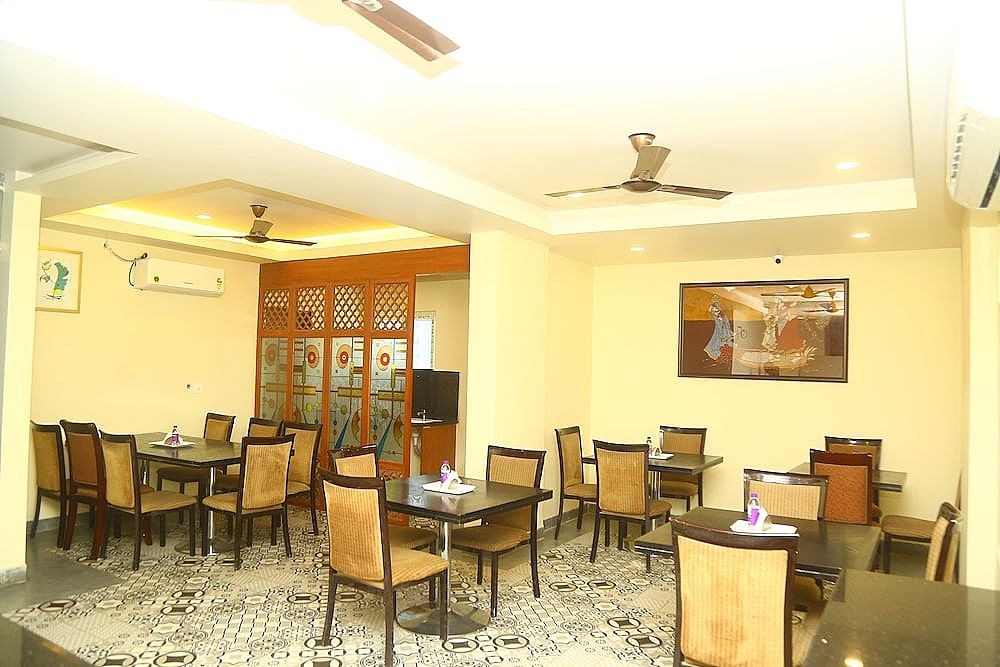 undefined Hotel The Prime 4