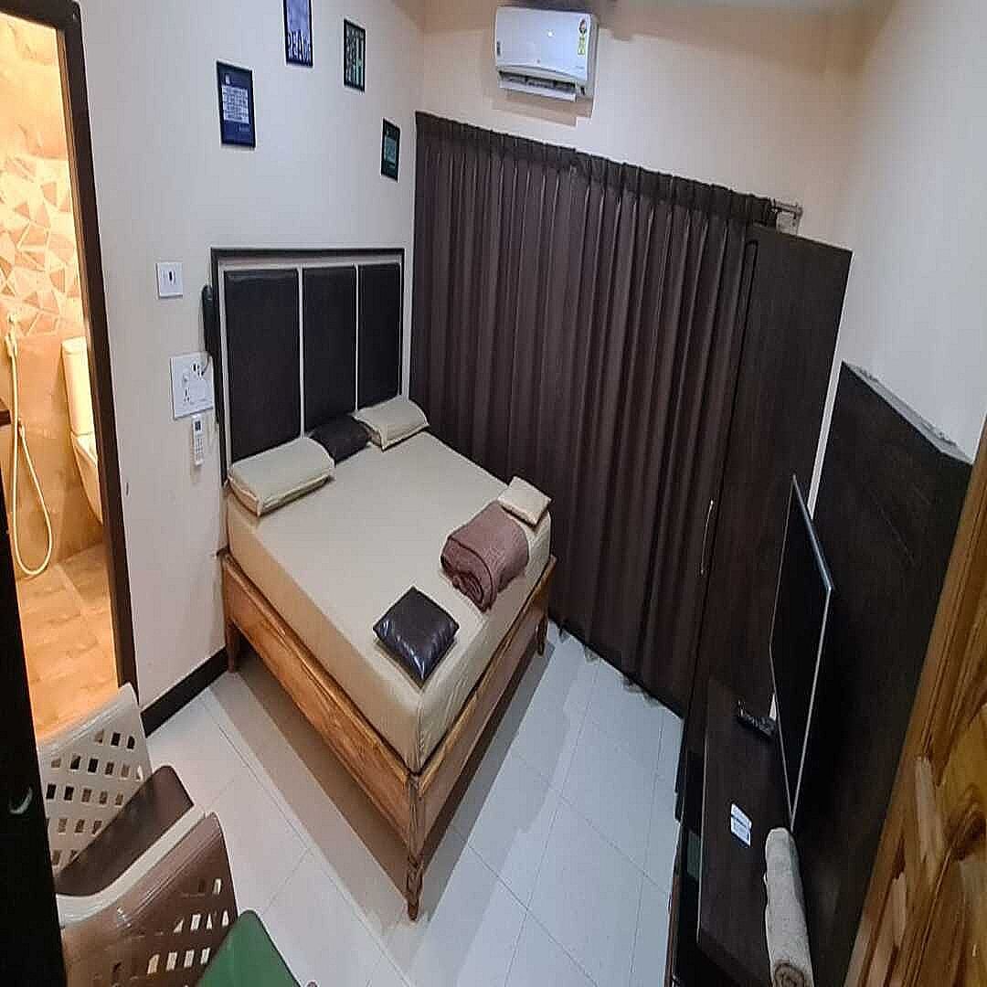 undefined Hotel Grand Himayat 9