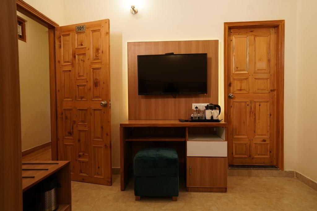 Hotel Alpine Musk Standard Room Without Balcony 6