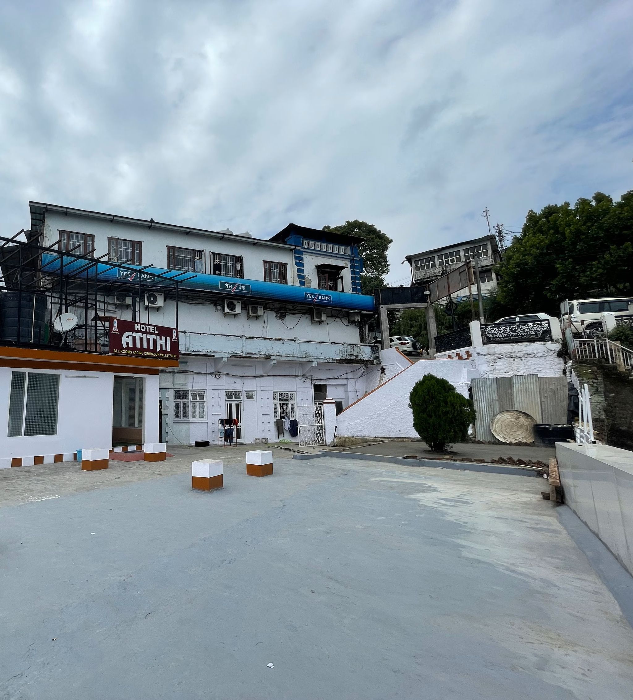 Atithi Hotel, Mall Road